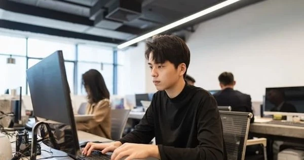 Cám cảnh loạt thanh niên ở nước láng giềng Việt Nam chi gần 200.000 đồng/ngày để… giả vờ đi làm, vòng xoáy thất nghiệp đáng báo động
