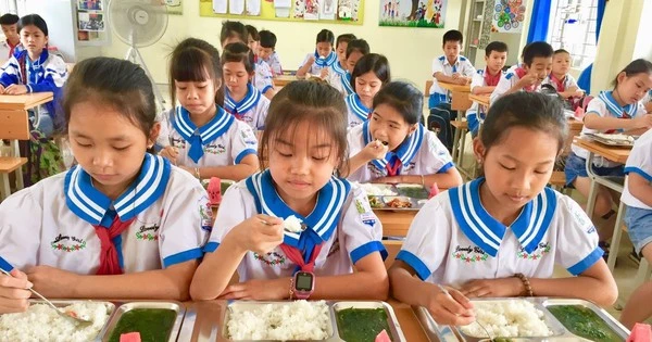 Thanh niên Việt Nam đang thấp hơn Nhật Bản, Hàn Quốc: Cần luật hóa các quy định về dinh dưỡng học đường