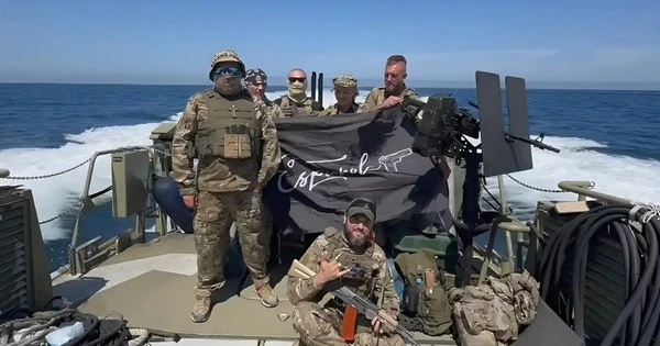 Tập kích bất thành biệt đội đặc nhiệm ở Crimea