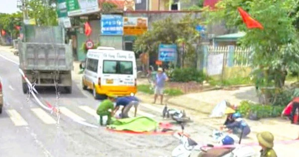 Va chạm xe tải trên đường chở cháu đi học về, 2 bà cháu tử vong