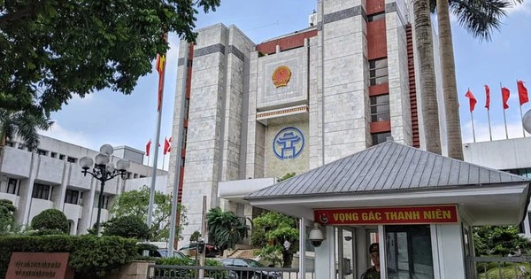 Chính phủ cho phép Hà Nội và TP.HCM tăng 10 phó giám đốc sở