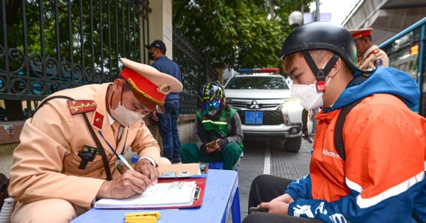 Đề xuất tăng mức phạt tiền vi phạm giao thông đường bộ tối đa lên 150 triệu đồng