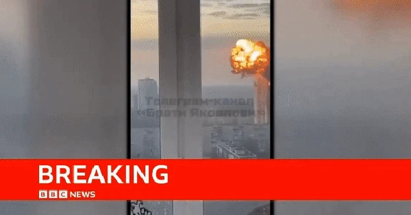 Nga ồ ạt trút bão lửa sát giờ Mỹ-Ukraine ký thỏa thuận lịch sử; Kiev chấp thuận 22 điều kiện hòa bình