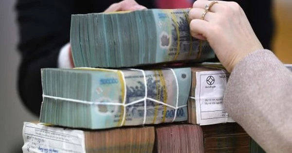 Chủ tịch doanh nghiệp Nhà nước có thể nhận mức lương 320 triệu đồng/tháng