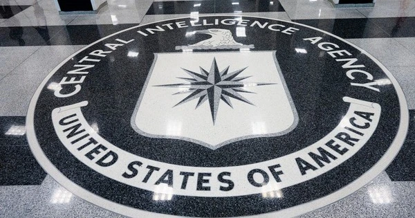 CIA cắt giảm hơn 1.000 nhân sự, chính quyền Trump lên kế hoạch duyệt binh lớn