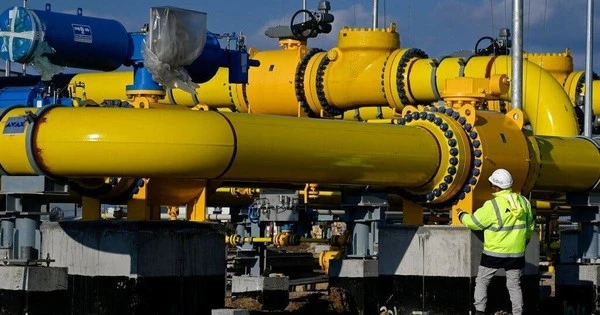 Lệnh miễn trừ trừng phạt của Mỹ hết hiệu lực, quốc gia ứng cử viên EU tìm ra cách tiếp tục mua hàng tỷ USD khí đốt Nga, được Washington chấp thuận