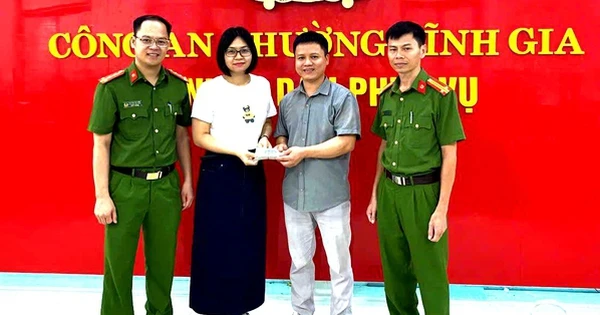Người phụ nữ Thanh Hóa phát hiện gần 80 triệu đồng tại cây ATM của BIDV, liền báo công an