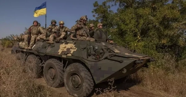 Lập phòng tuyến dài 350km từ Kharkiv đến Zaporizhia