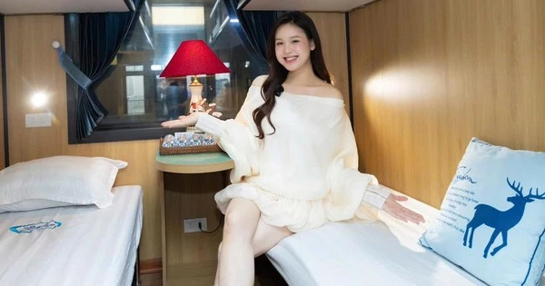 Soi đoàn tàu Sông Lam 5 sao vừa trình làng: Khoang VIP 4 giường, nội thấp ốp gỗ, giá vé rẻ bất ngờ
