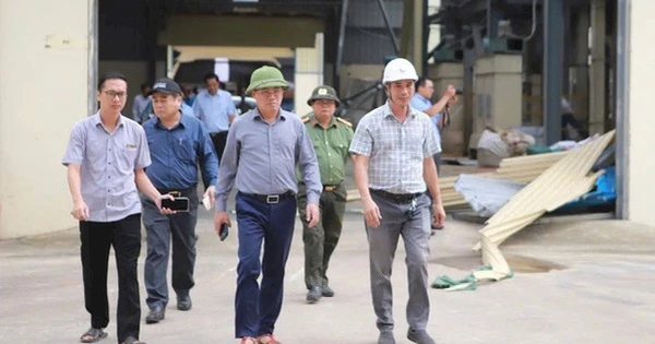 Chủ tịch tỉnh Gia Lai: “Nhà tôi cũng phải ăn mì tôm nhiều ngày vì cúp điện”