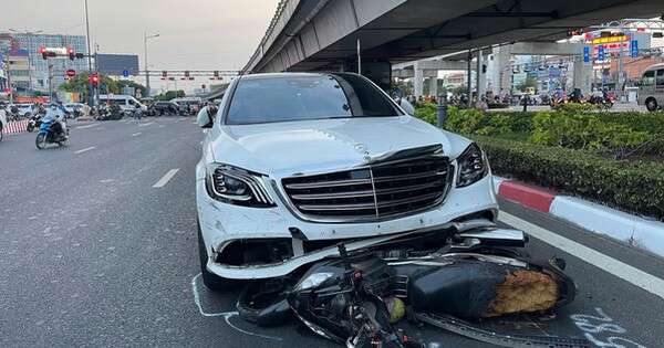 Xe Mercedes tông 10 xe máy ở Thủ Đức: Nữ tài xế có dấu hiệu bất thường