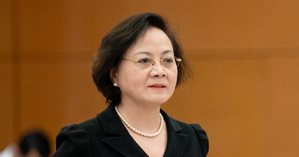 Bộ trưởng Nội vụ: Chưa có căn cứ, cơ sở để điều chỉnh tiền lương năm 2026
