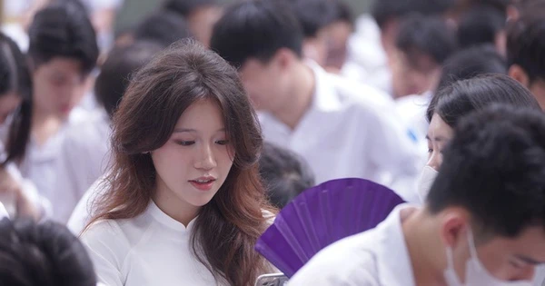 Thu nhập bất ngờ của 10 ngành học hot nhất hiện nay: Có nghề lương tới 130 triệu/tháng dù từng bị chê 