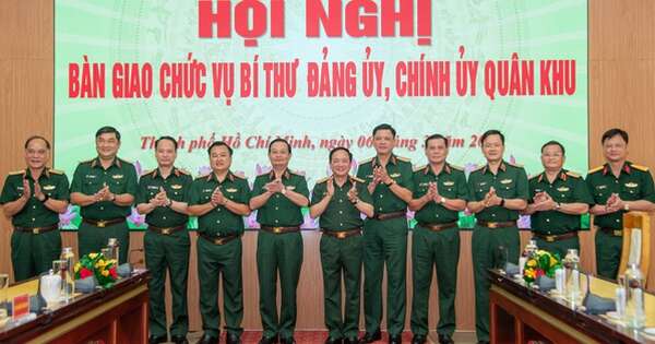 Trung tướng Trần Hoài Trung nghỉ hưu; bổ nhiệm Thiếu tướng Trần Vinh Ngọc giữ chức Chính ủy Quân khu 7