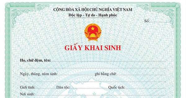 Chưa đăng ký kết hôn thì giấy khai sinh của con có được mang họ cha không?