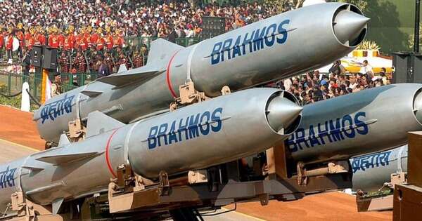 Thỏa thuận mua 9 khẩu đội tên lửa BrahMos