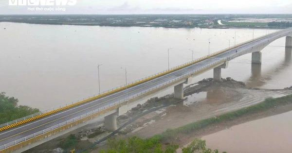 Chiêm ngưỡng cầu sông Hồng gần 1.000 tỷ đồng nối Hưng Yên với Ninh Bình