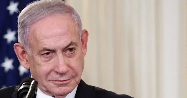 Thủ tướng Israel xuất hiện tại tòa án