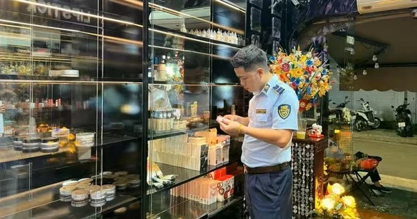 Kiểm tra đột xuất một cửa hàng làm đẹp tại Hà Nội