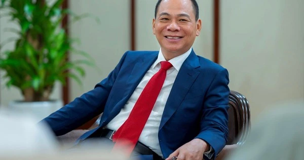 Tỷ phú Phạm Nhật Vượng lại lập thêm kỷ lục mới chưa từng có ở Việt Nam, thậm chí đứng top 2 thế giới