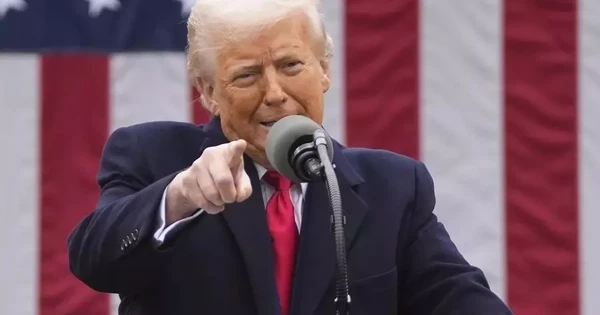 Ông Trump hoãn áp thuế toàn cầu: Điều gì sẽ xảy ra tiếp theo?