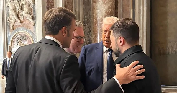 Ông Trump đổi ý, đồng ý giao vũ khí hàng đầu cho Kiev, trừng phạt Nga: Hé lộ vai trò của 2 nước