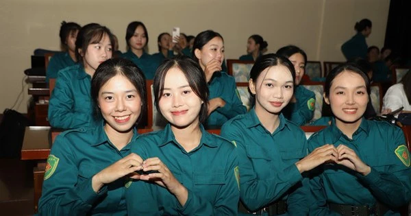 Xuất quân khối Nữ du kích miền Nam tham gia huấn luyện diễu binh, diễu hành dịp 80 năm Quốc khánh