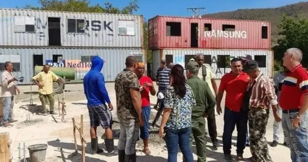 Cuba tái chế container thành nhà ở