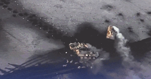 Tất cả bốc cháy, Nga hoàn tất đòn đánh: F-16 xuất kích khẩn, thiết giáp NATO áp sát Saint Petersburg