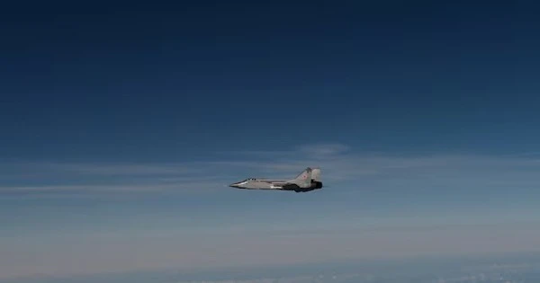 CNN: 3 tiêm kích NATO lao lên đánh chặn, buộc phi đội MiG-31 Nga rút lui khỏi không phận Estonia