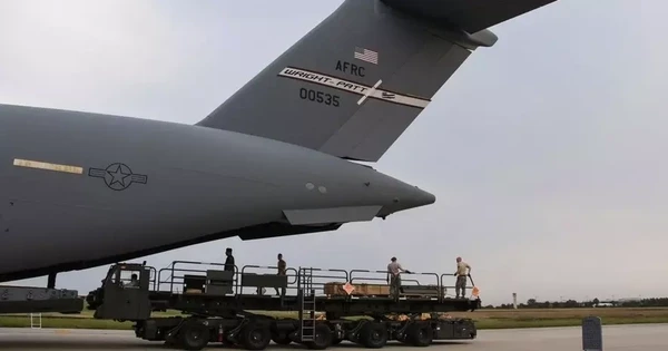 Mỹ cần tới... 73 chuyến bay C-17 để đưa 1 tiểu đoàn Patriot ra điểm nóng
