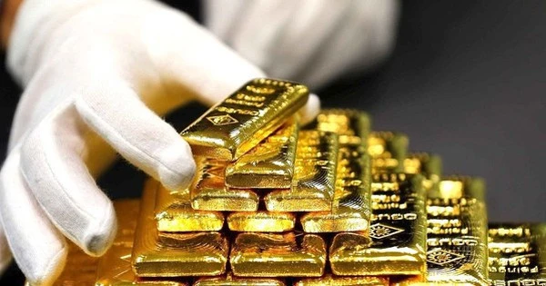 Lý do khiến giá vàng thế giới lao dốc