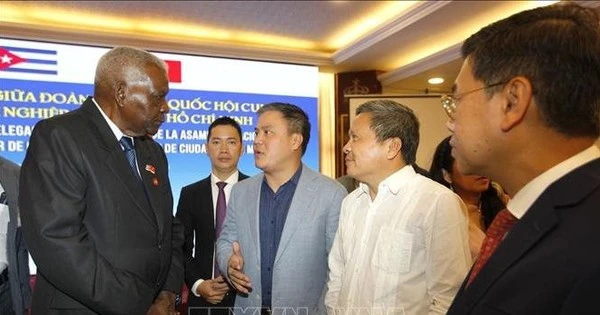 DN Việt Nam mang UAV đến Cuba làm một việc góp phần thay đổi ngành có tác động lớn đến 11 triệu dân