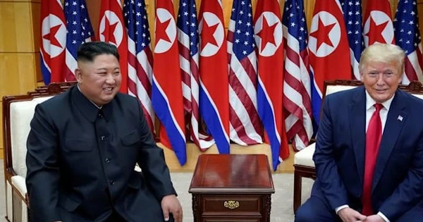 Ông Kim Jong-un bất ngờ nhắc đến ông Donald Trump, nêu điều kiện 