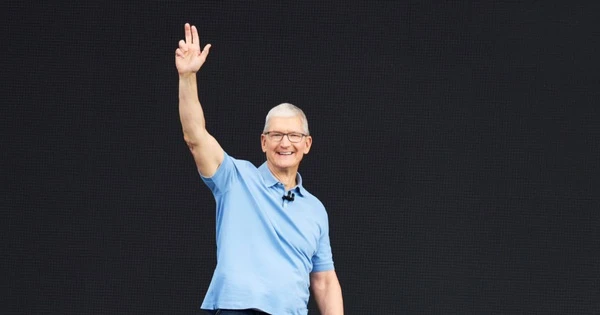 Tim Cook: Dù Apple nộp gần 1 tỷ USD thuế, iPhone vẫn chưa tăng giá