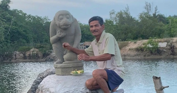 Ra biển câu cá, người đàn ông ở Quảng Ngãi phát hiện tượng thần khỉ Hanuman