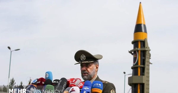 Iran sẵn sàng phóng tên lửa 12.000km khi Israel tuyên bố nóng