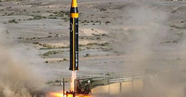 Israel giật mình khi Houthi bắt đầu sản xuất tên lửa đạn đạo có nhiều đầu đạn