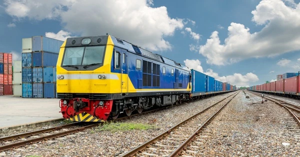Tối ưu chuỗi cung ứng với dịch vụ đường sắt toàn diện của ITL