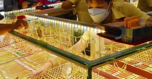 Giá vàng bật tăng sau 2 ngày rơi mạnh