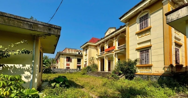 Hoang phế hàng loạt trụ sở sau 5 năm sáp nhập huyện ở Quảng Ngãi