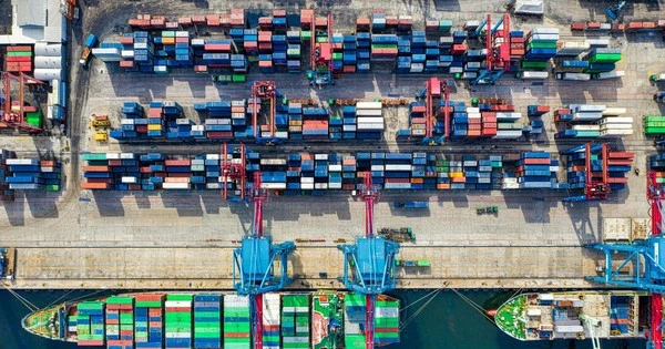 Mỹ công bố áp thuế hàng Việt 46%: Cần chiến lược đa chiều, đối thoại bền bỉ