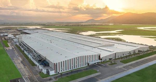 Điện mặt trời quy mô lớn sẽ đồng loạt triển khai cho các nhà máy VinFast và nhà máy pin: Giá trị cực lớn!