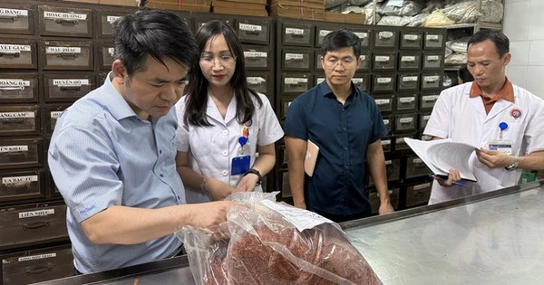 Mỹ phẩm, sữa, thuốc bị kiểm tra đồng loạt