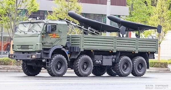 Sức mạnh xe bọc thép và vũ khí tối tân trong Lễ duyệt binh Ngày Chiến thắng 9/5