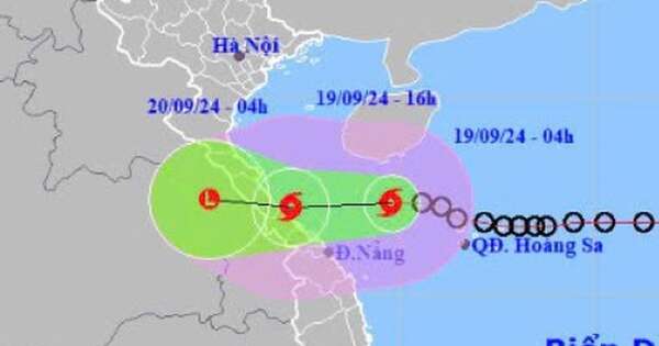 Bão số 4 lao nhanh vào đất liền, chiều nay đổ bộ từ Quảng Trị đến Quảng Nam