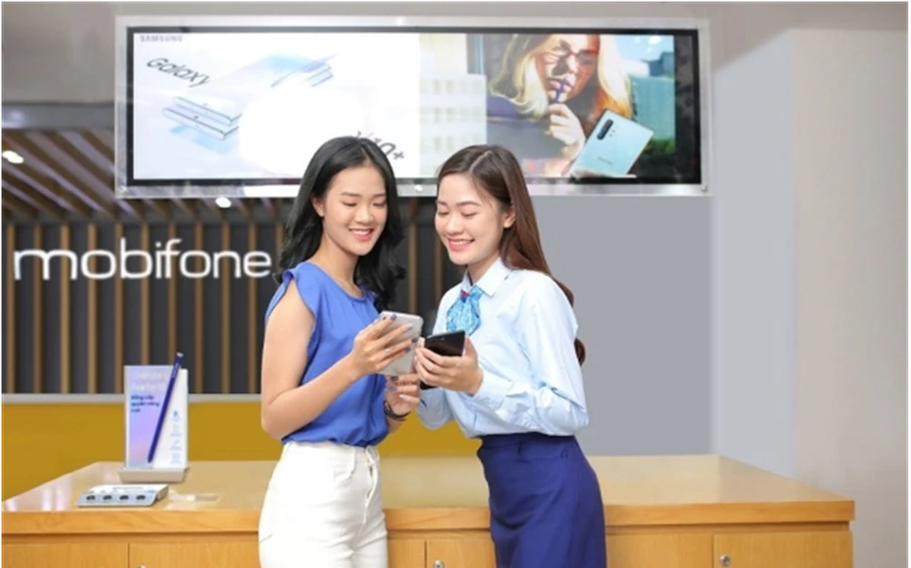 Miễn phí truy cập Facebook và Youtube: Khuyến mãi data khủng nhất từng có