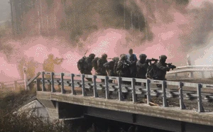Ukraine kẹt cứng ở Zaporozhye, Nga tấn công mạnh Donetsk