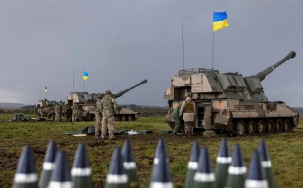 Ukraine muốn đánh tiếp năm 2024, Mỹ khuyên nên thủ thế chờ thời