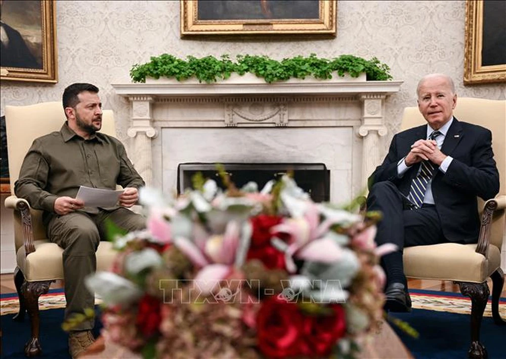 Tổng thống Ukraine đến Washington nỗ lực ‘khai thông’ viện trợ